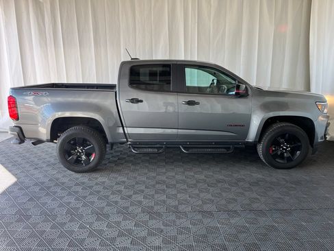 Used 2022 Chevrolet Colorado LT w/ Redline Special Edition AWD/4WD image 2