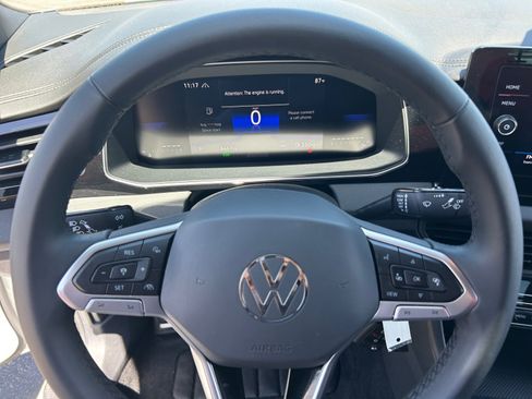 Used 2026 Volkswagen Jetta Sport FWD image 9