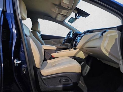 Used 2023 Nissan Murano SV image 26