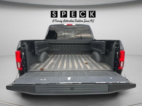 Used 2018 Ford F150 Platinum w/ Equipment Group 701A Luxury AWD/4WD image 9