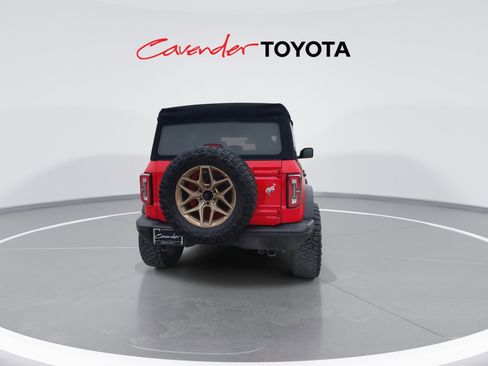 Used 2023 Ford Bronco Badlands image 7