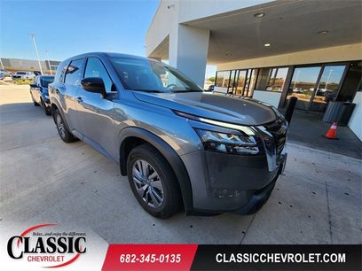 Used 2025 Nissan Pathfinder S
