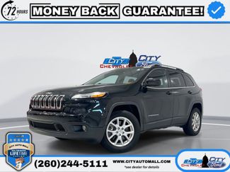 Used 2016 Jeep Cherokee Latitude w/ Comfort/Convenience Group image 1