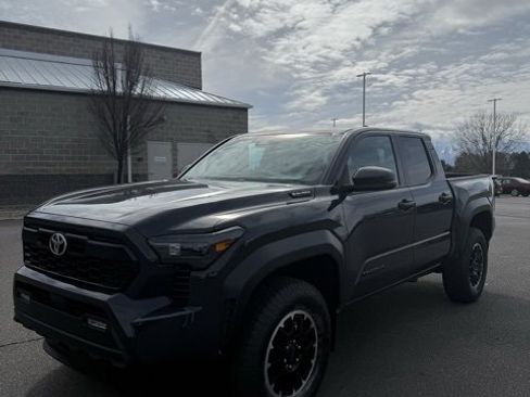 Certified 2024 Toyota Tacoma TRD Off-Road w/ TRD Off Road Upgrade Package image 2