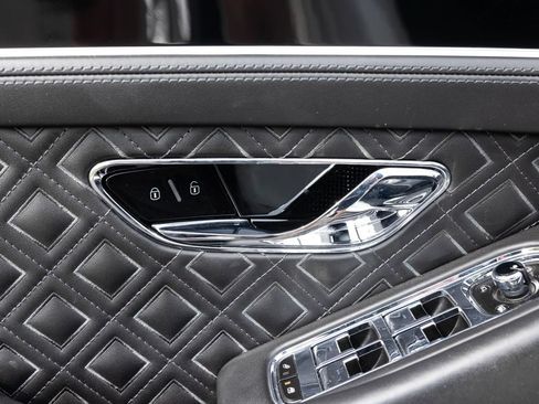 Used 2021 Bentley Continental GT V8 AWD/4WD image 25