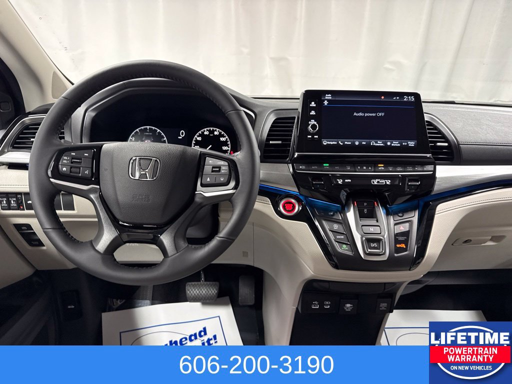 New 2027 Honda Odyssey Touring image 17