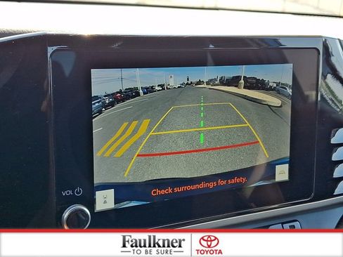Certified 2025 Toyota Camry SE FWD image 17