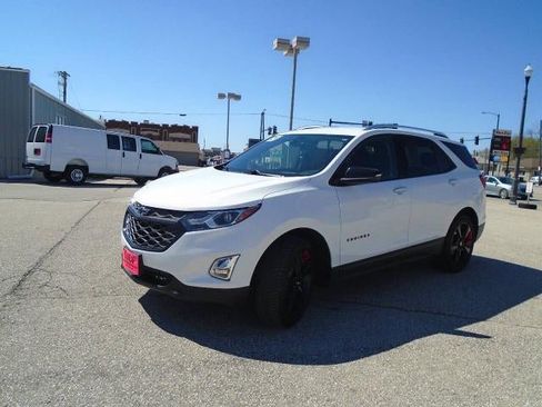 Used 2021 Chevrolet Equinox Premier w/ Redline Edition image 3