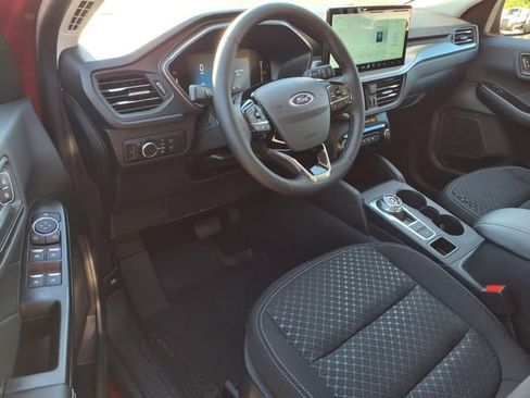 Certified 2025 Ford Escape Active w/ Tech Pack #1 image 18