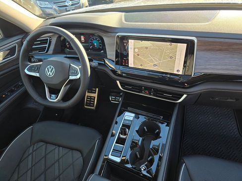 New 2026 Volkswagen Atlas SEL Premium R-Line AWD/4WD image 11