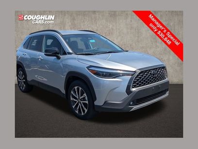 Used 2025 Toyota Corolla Cross XLE