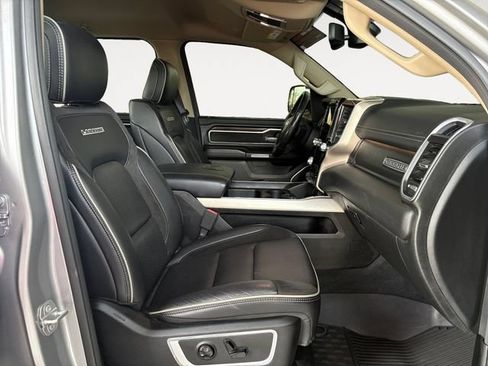 Used 2020 RAM 1500 Laramie AWD/4WD image 13