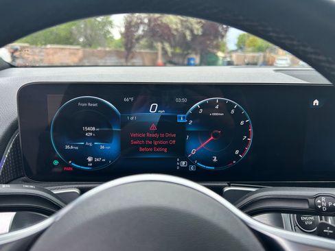 Used 2022 Mercedes-Benz GLB 250 4MATIC image 16