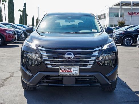 New 2026 Nissan Rogue S image 2