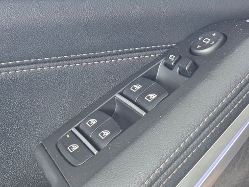 Used 2024 BMW X5 xDrive40i AWD/4WD image 42
