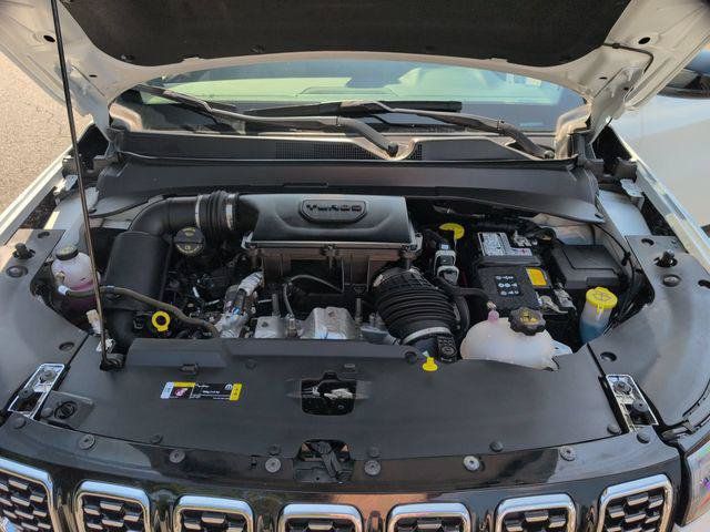 Certified 2024 Jeep Compass Limited w/ Sun and Sound Group AWD/4WD image 23