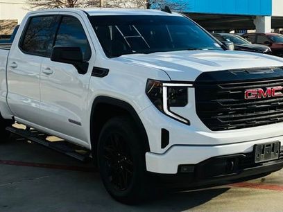 Used 2023 GMC Sierra 1500 Elevation