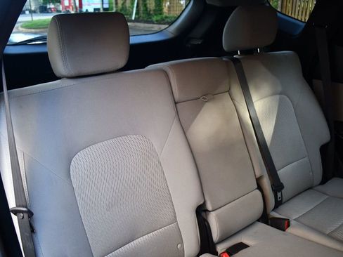 Used 2015 Hyundai Santa Fe Sport image 16