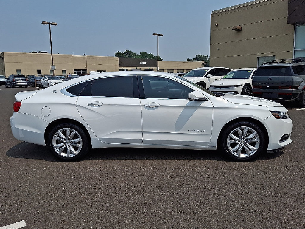 Used 2019 Chevrolet Impala LT FWD image 4