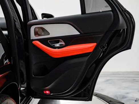 Used 2025 Mercedes-Benz GLE 53 AMG 4MATIC Coupe image 99