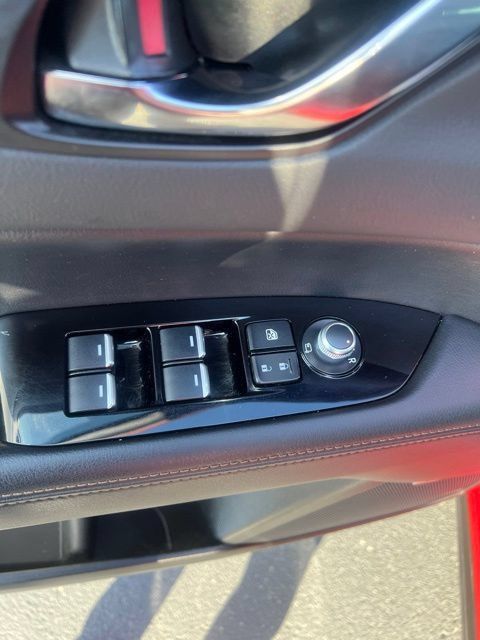 Used 2019 MAZDA CX-5 Grand Touring w/ GT Premium Package AWD/4WD image 10