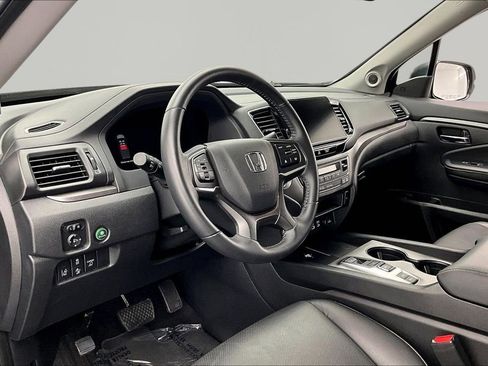 Used 2025 Honda Ridgeline RTL image 14