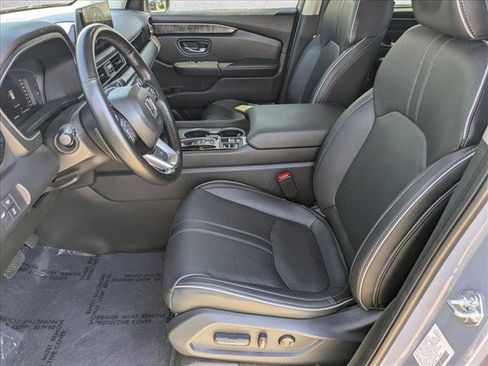 Used 2023 Honda Pilot Elite image 15