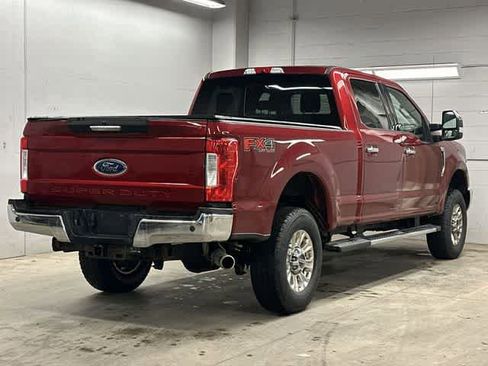 Used 2019 Ford F250 XLT w/ XLT Premium Package image 21