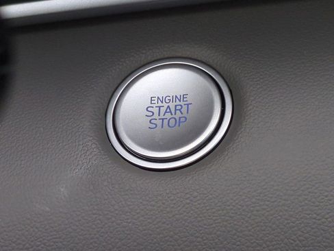 Certified 2025 Hyundai Elantra Sport FWD image 20