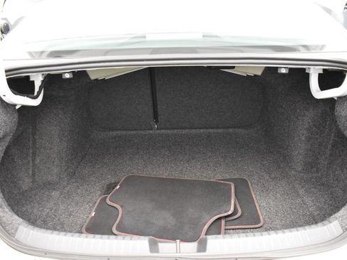 Used 2025 Volkswagen Jetta GLI Autobahn FWD image 13