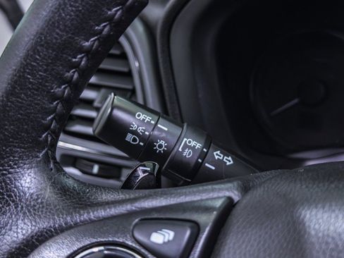 Used 2022 Honda HR-V Sport image 22