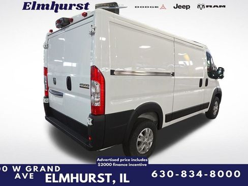 New 2024 RAM ProMaster 2500 w/ Quick Order Package 22G SLT image 6