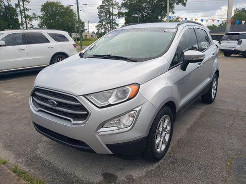 Used 2021 Ford EcoSport SE image 4