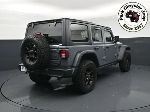 Used 2024 Jeep Wrangler Unlimited Sport AWD/4WD image 5
