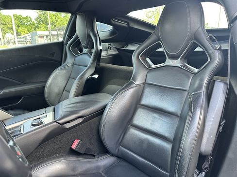 Used 2017 Chevrolet Corvette Z06 image 24