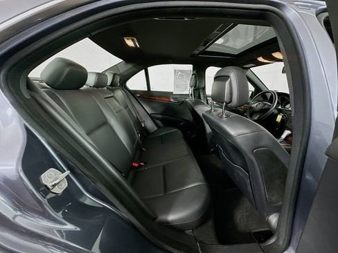 Used 2011 Mercedes-Benz C 300 4MATIC Sedan image 26
