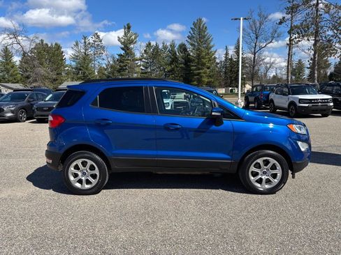 Used 2020 Ford EcoSport SE image 2