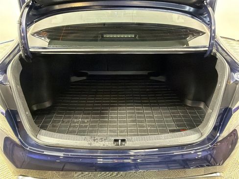 Used 2023 Toyota Corolla SE image 18