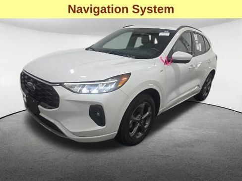 Used 2023 Ford Escape ST-Line Select w/ Tech Pack #2 AWD/4WD image 4