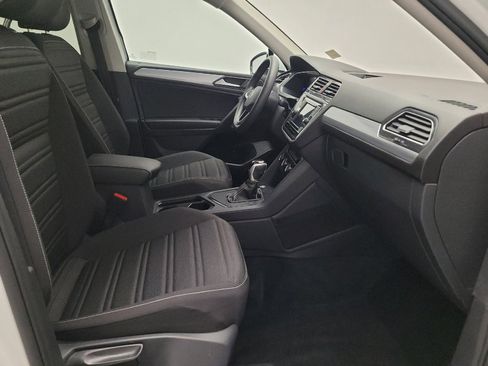 Used 2023 Volkswagen Tiguan S FWD image 21