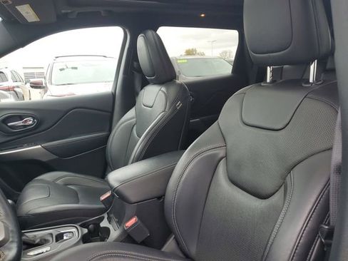 Used 2021 Jeep Cherokee Latitude Lux 80th Anniv w/ Quick Order Package 26U 80TH AWD/4WD image 5