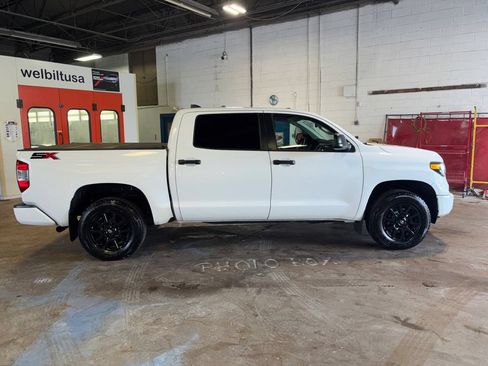 Used 2020 Toyota Tundra SR5 w/ SX Package AWD/4WD image 5