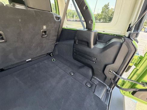 Used 2019 Jeep Wrangler Unlimited Sport S AWD/4WD image 36