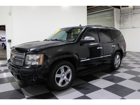 Used 2013 Chevrolet Tahoe LTZ image 7