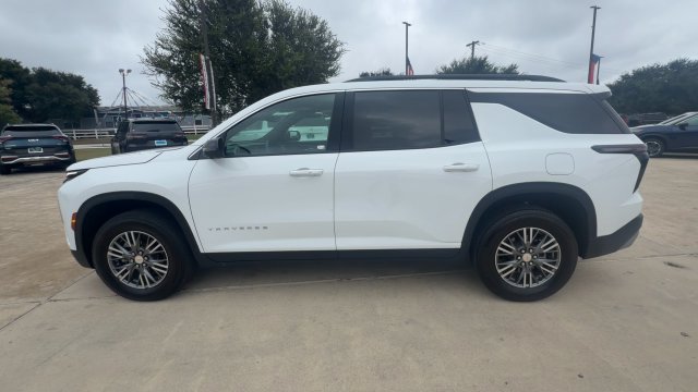 Used 2026 Chevrolet Traverse LT w/ Driver Confidence Package FWD image 5
