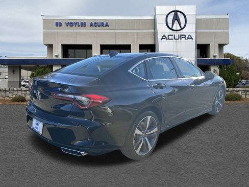 Certified 2025 Acura TLX w/ Technology Package image 5