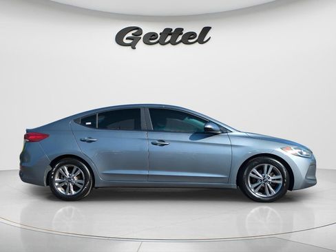 Used 2018 Hyundai Elantra SEL FWD image 4