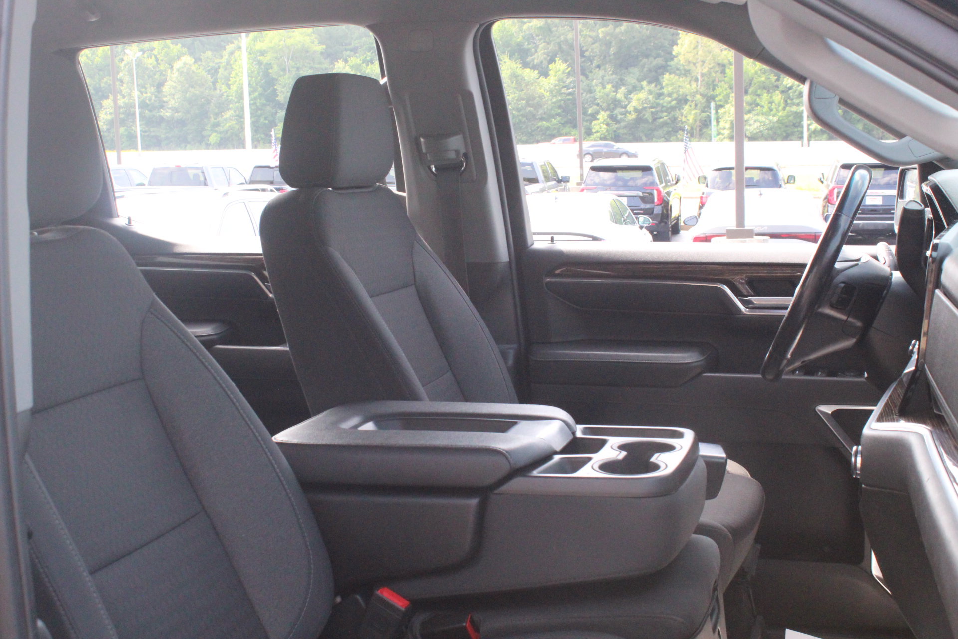 Used 2022 GMC Sierra 1500 Elevation w/ LPO, Elevation Black Package AWD/4WD image 36