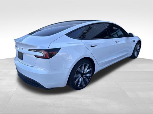 Used 2025 Tesla Model 3 RWD image 5