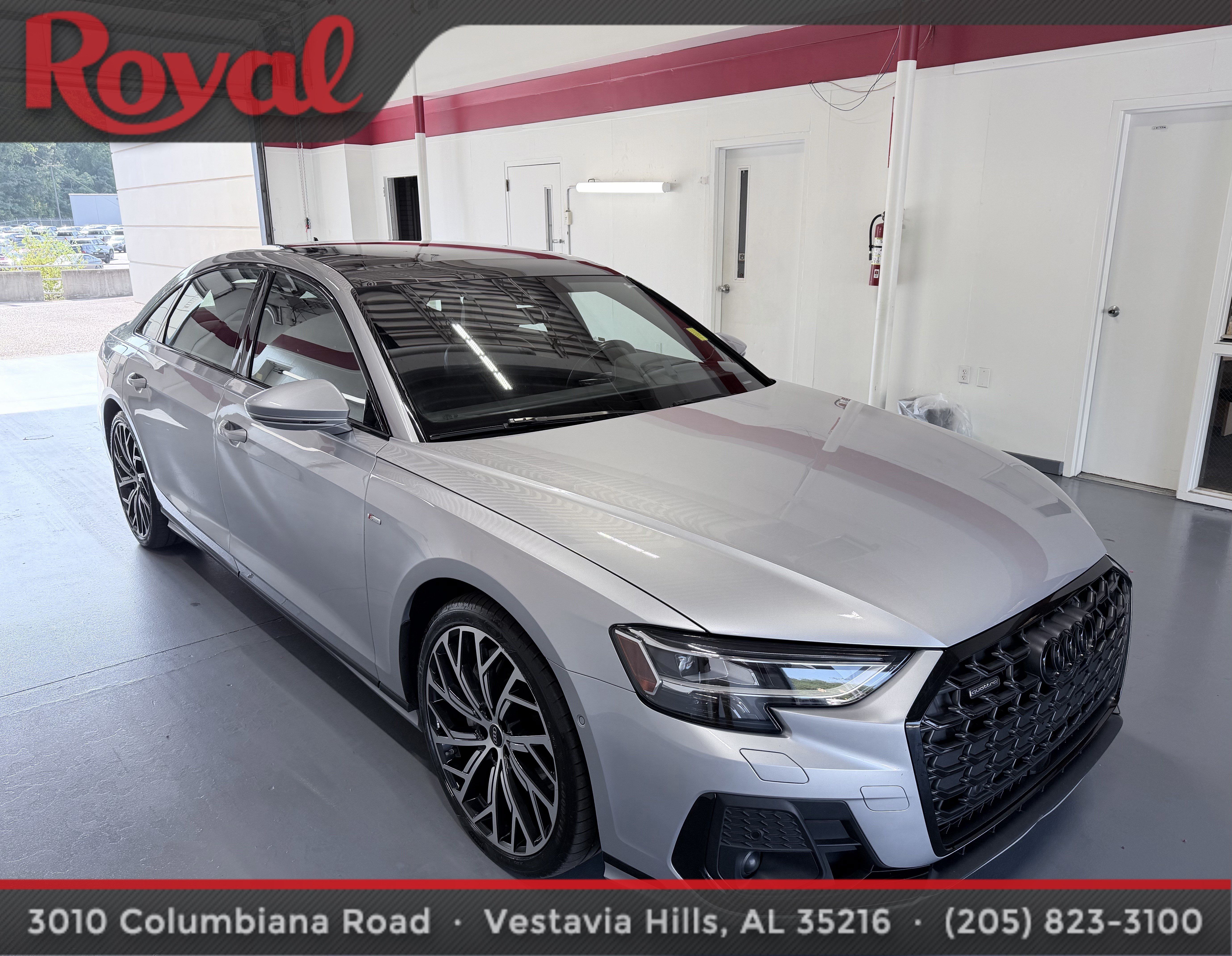Used 2022 Audi A8 L 3.0T AWD/4WD image 3